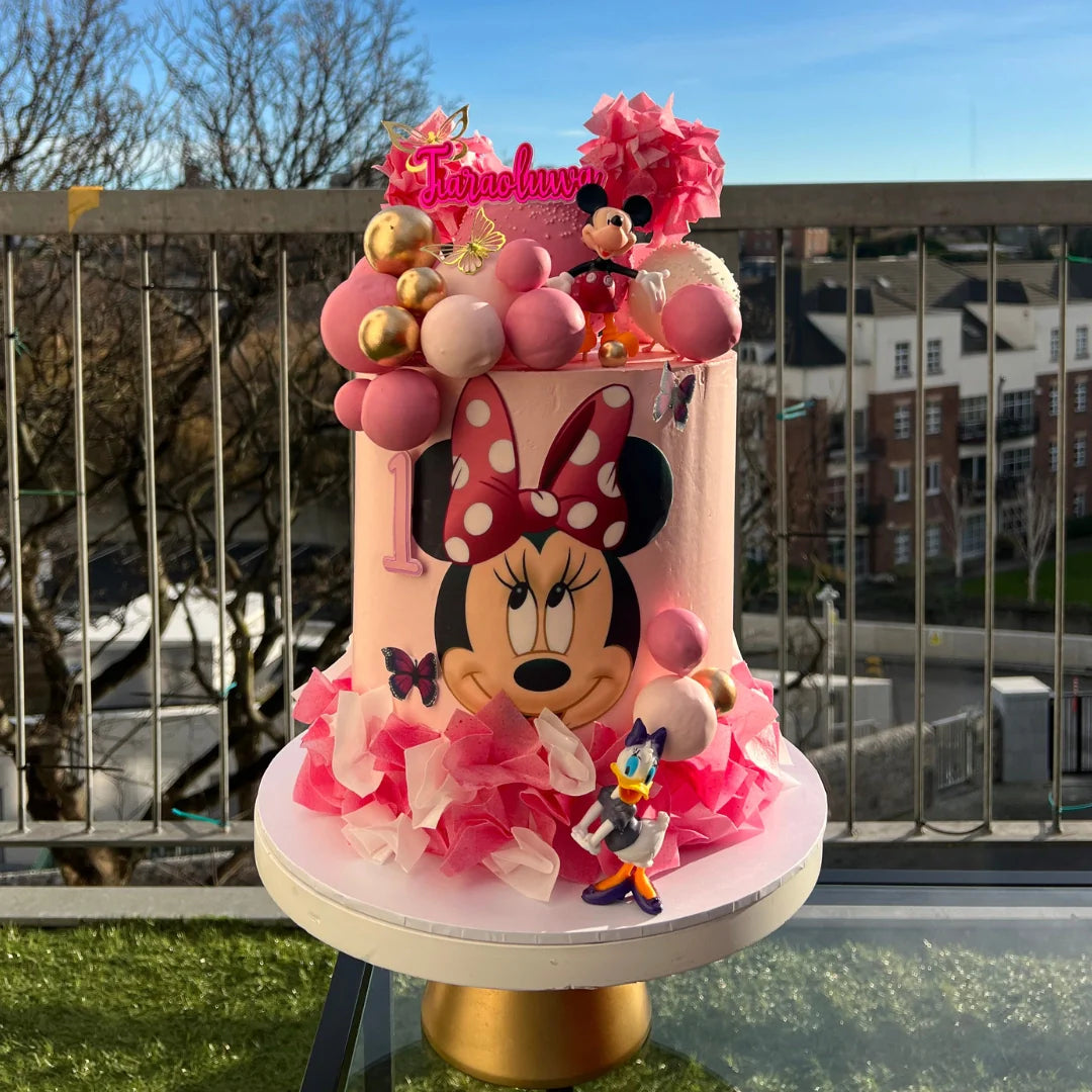 MINNIE MOUSE THEMED CAKE