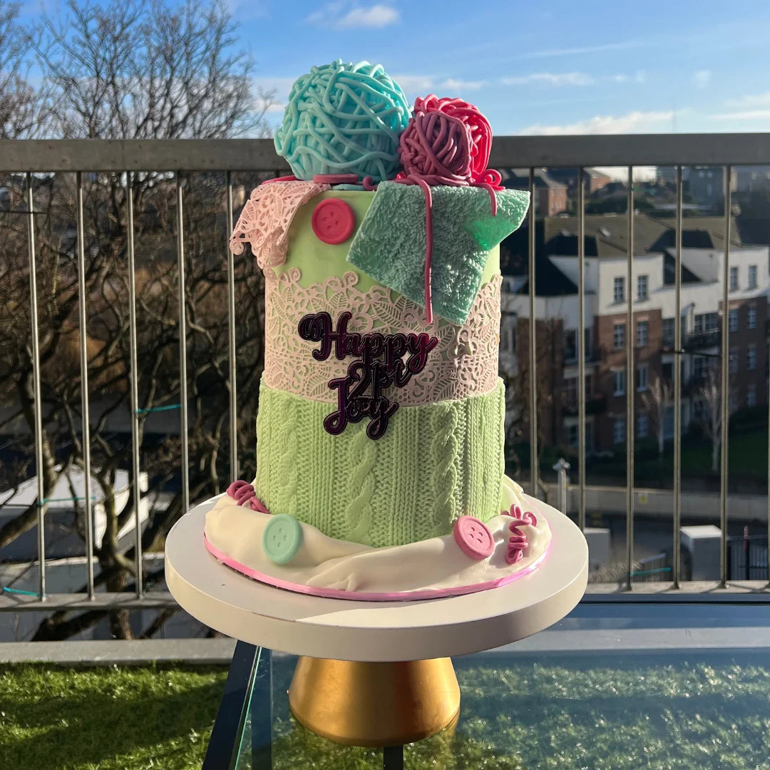 FONDANT CROCHET KNIT CAKE