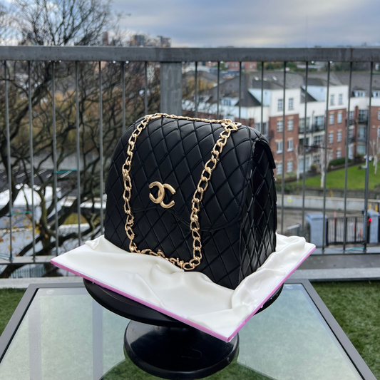 CUSTOM CHANEL BAG CAKE