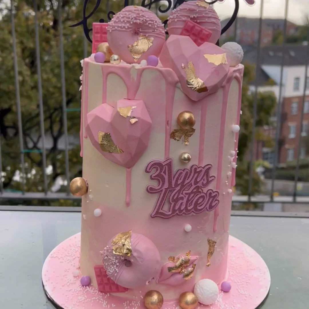 PINK LOVE BOMBED BUTTERCREAM CAKE