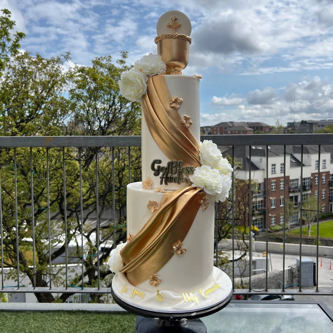 WHITE & GOLD COMMUNION CAKE